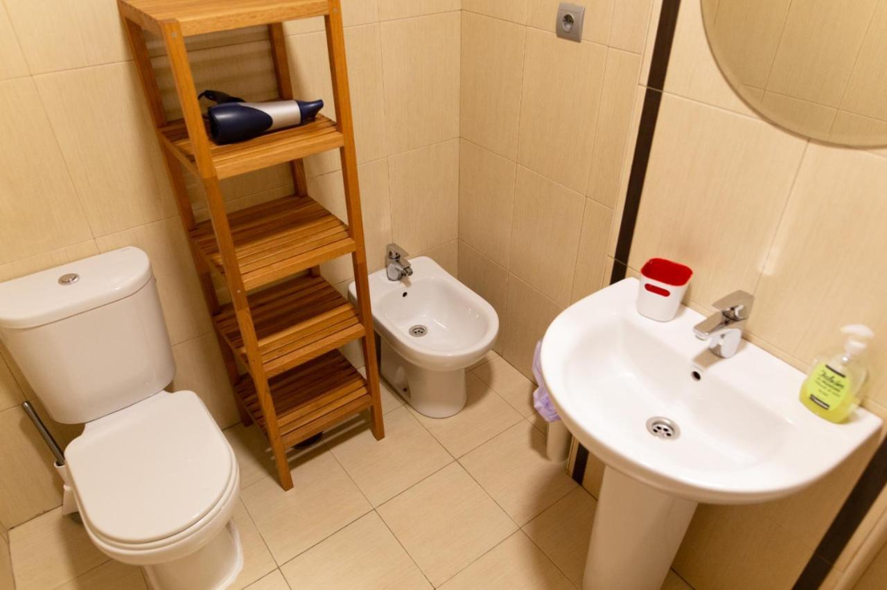 Apartamentos Chuita Playa Málaga Buitenkant foto
